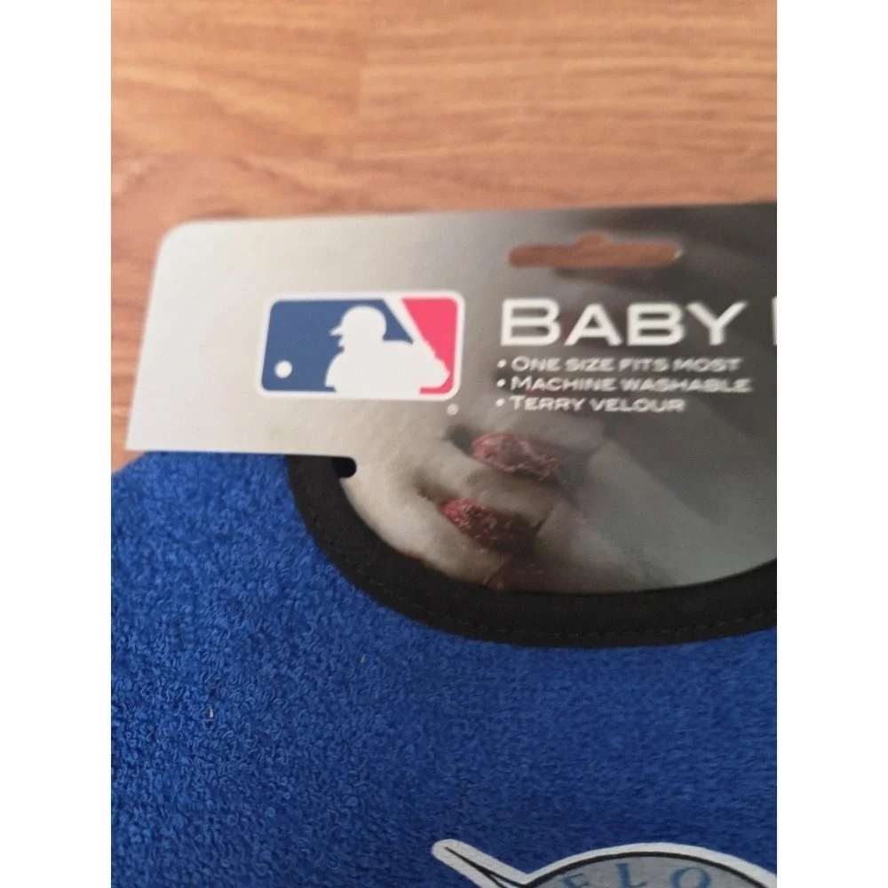 Florida Marlins Baby Bib MLB NEW Baseball Machine Washable Blue Snap Bib